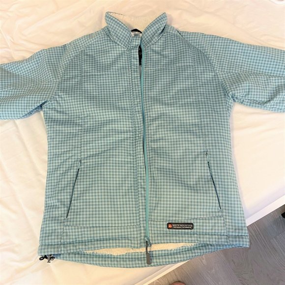 LIKE NEW Misty Mountain fur lined mint jacket - Picture 5 of 9